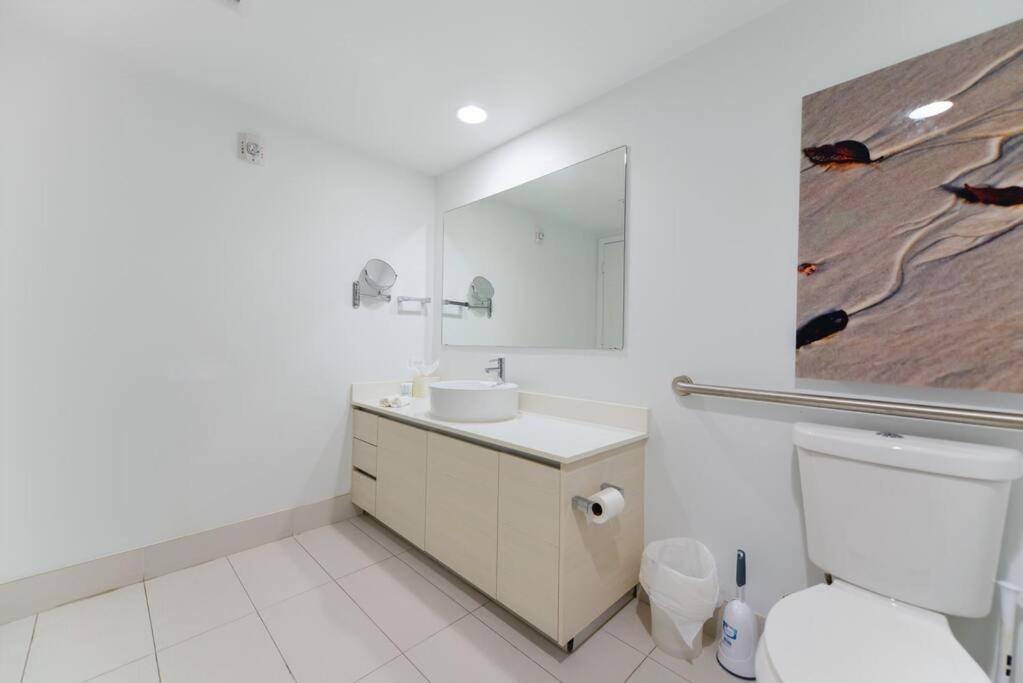 הלנדל ביץ' Awesome 2Br Condo Beachwalk Resort מראה חיצוני תמונה